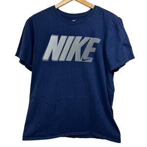 NIKE Men's Navy Athletic Cut Logo Short-Sleeve T-Shirt, Medium